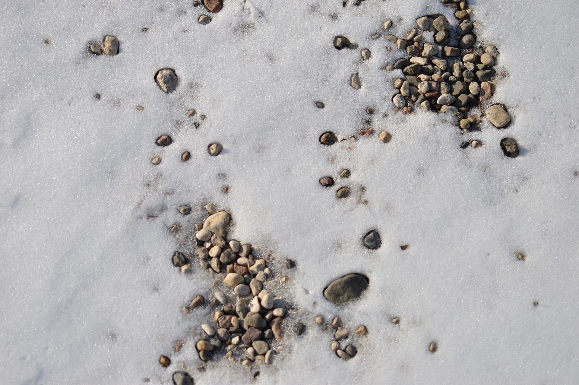 snow-668012_1920