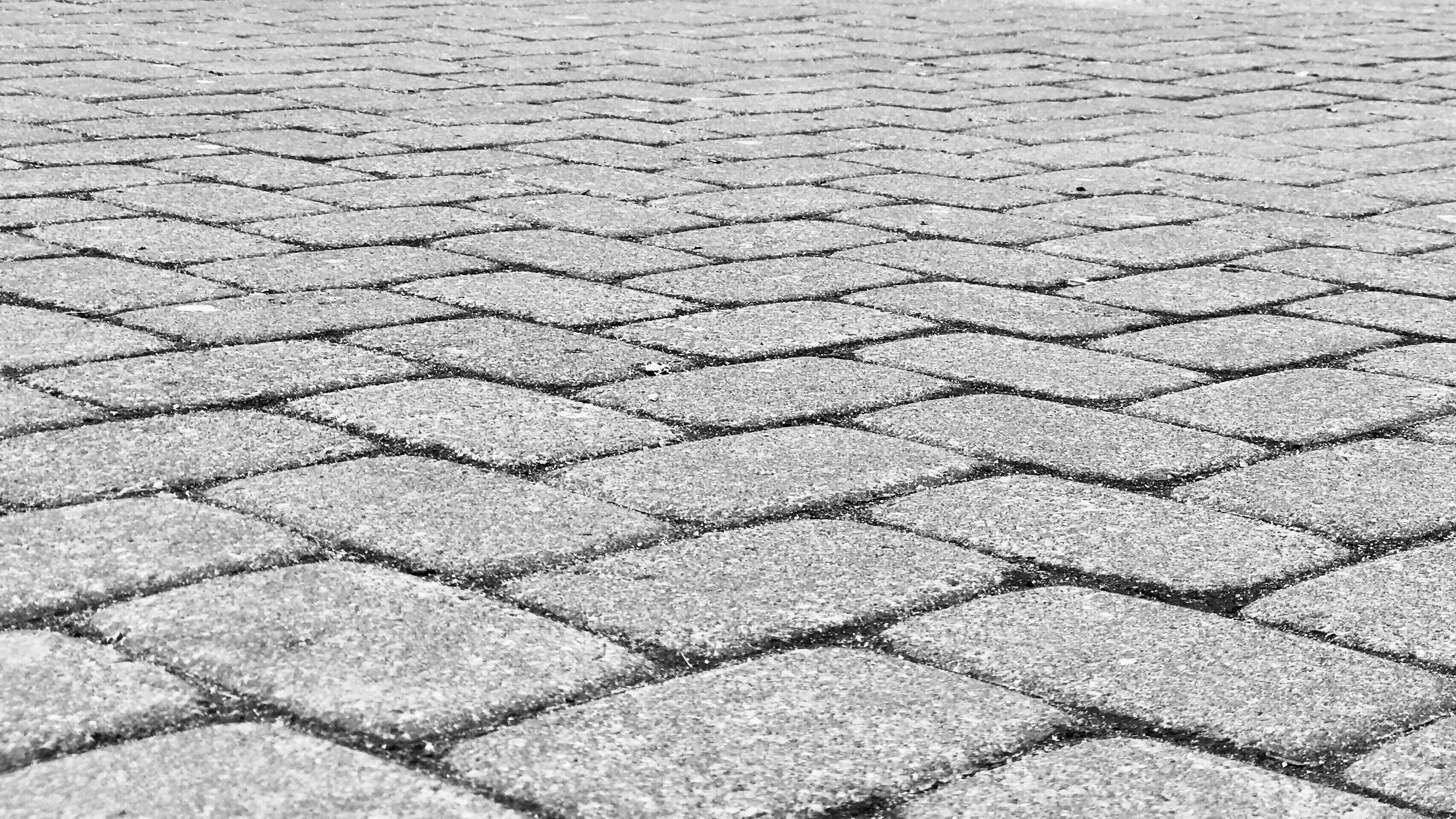 shane-mcknight-329793-unsplash