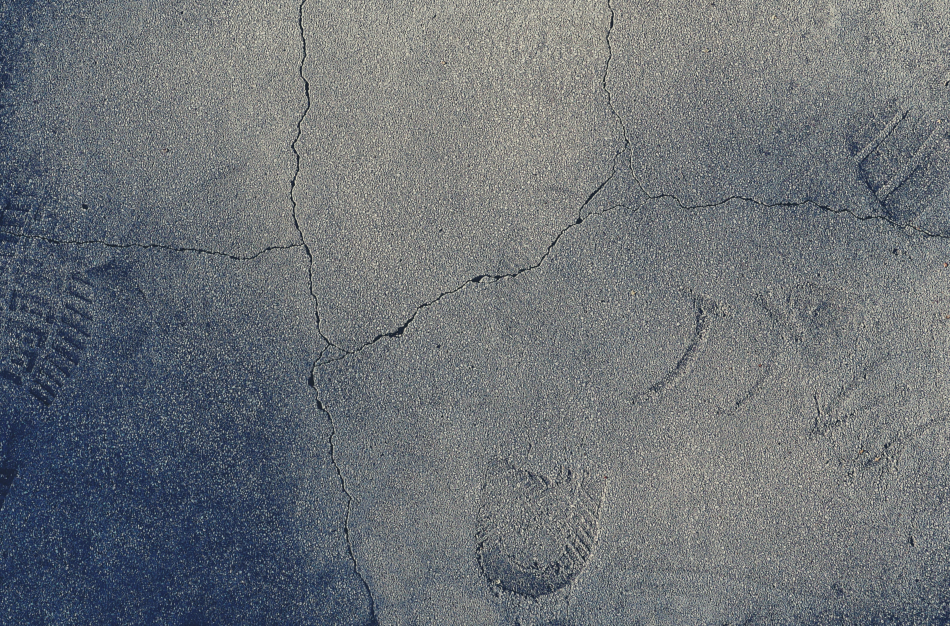Fissure dans le béton: quand faut-il le réparer ou le remplacer?